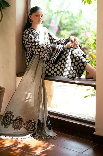 3PC- Unstitched Khaddar Digital Printed Shirt with Khaddar Printed Shawl - RC 1524