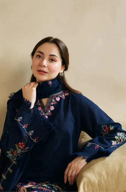 Zara Shah Jahan - 3PC Unstitched Dhanak Embroidered Shirt with Digital Printed Dhanak Shawl and Trouser - RC 1126