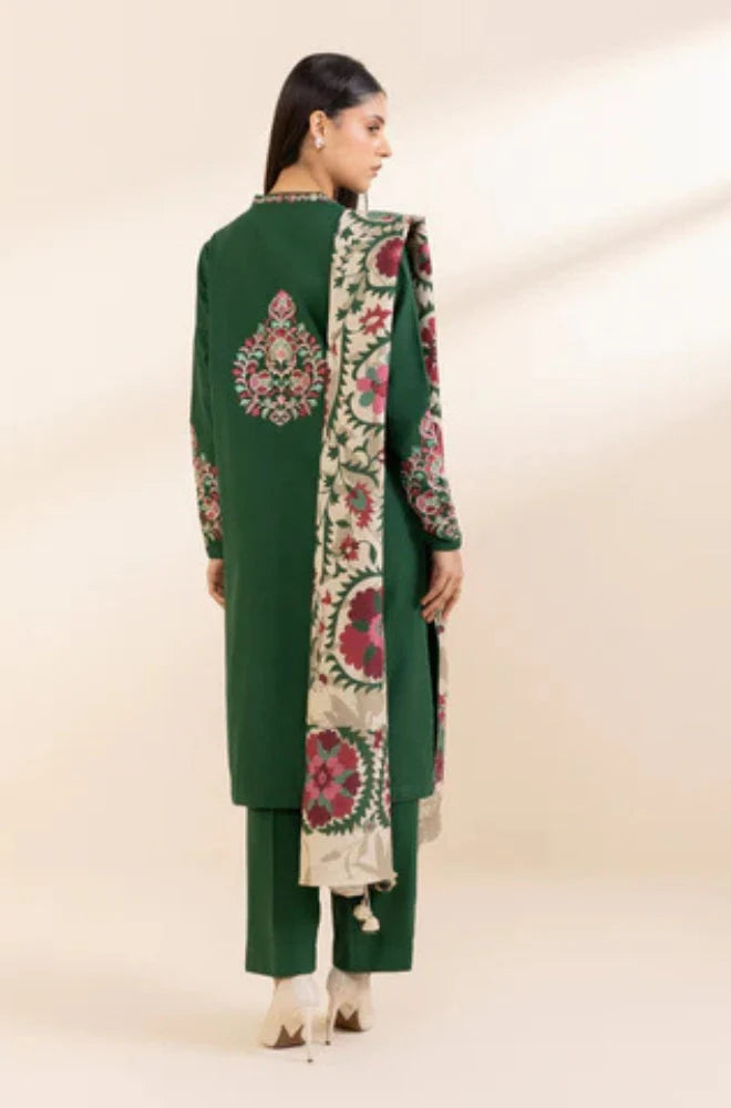 Sapphire - 3PC Unstitched Khaddar Embroidered Front with Digital Printed Shawl and Plain Trouser - RC 1136
