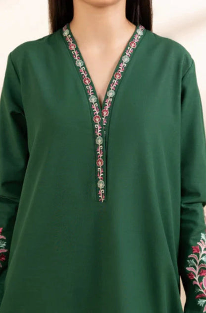 Sapphire - 3PC Unstitched Khaddar Embroidered Front with Digital Printed Shawl and Plain Trouser - RC 1136