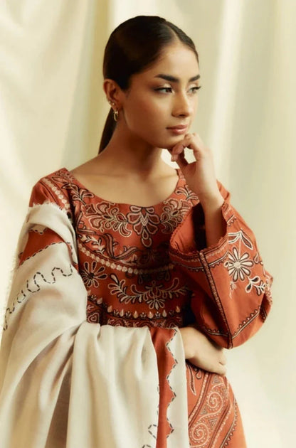 Zara Shah Jahan - 3PC Unstitched Dhanak Embroidered Shirt with Printed Shawl and Trouser - RC 1107
